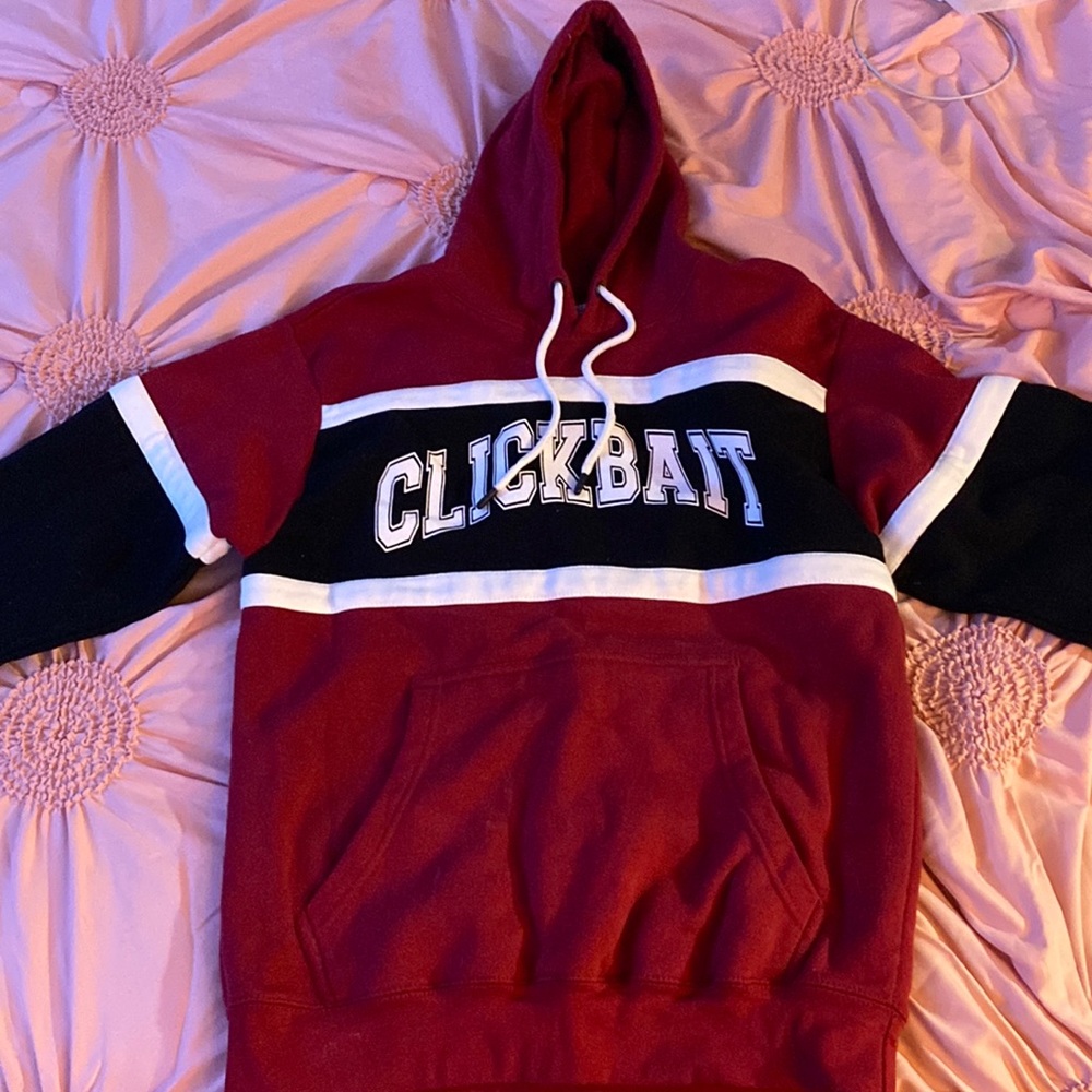 Clickbait hoodie